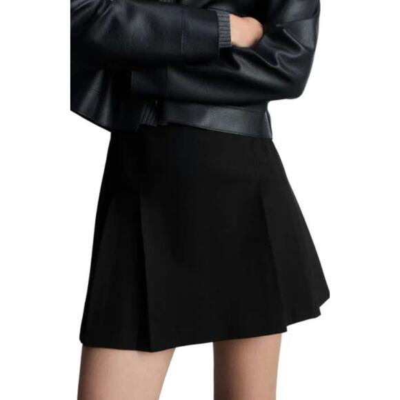 MANGO Pleated Mini Skirt Black Womens XL Minimalist Pull-On Emo Grunge Swingy - Picture 3 of 8